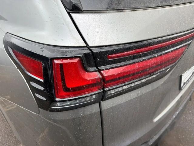 2026 Lexus LX F SPORT Handling