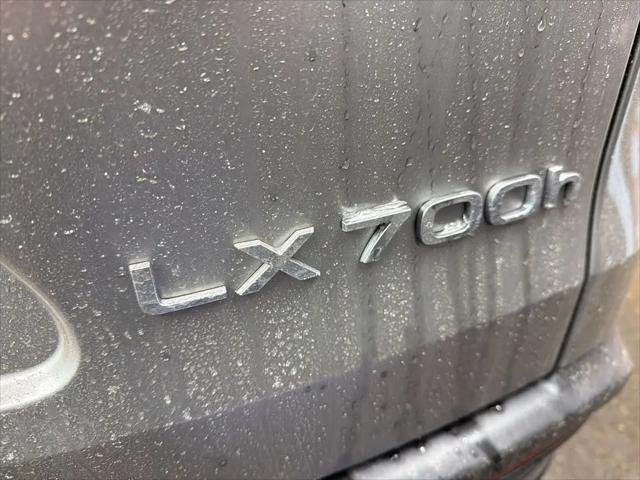 2026 Lexus LX F SPORT Handling