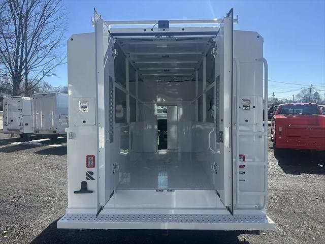 2026 Ford E-350 Cutaway E-Series Cutaway