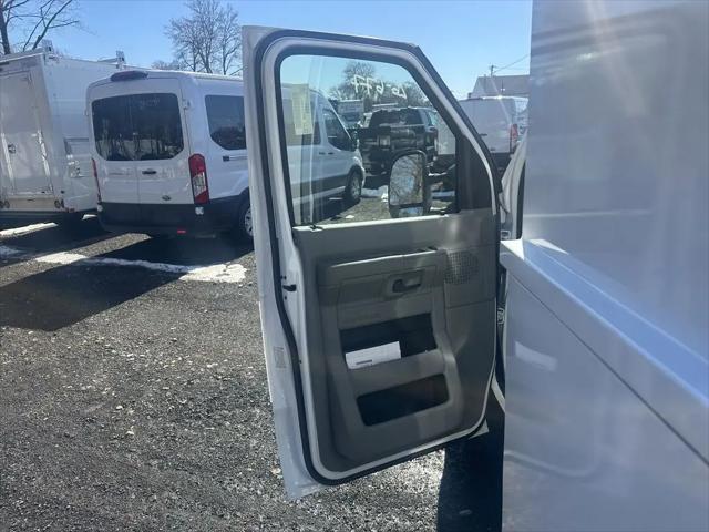 2026 Ford E-350 Cutaway E-Series Cutaway