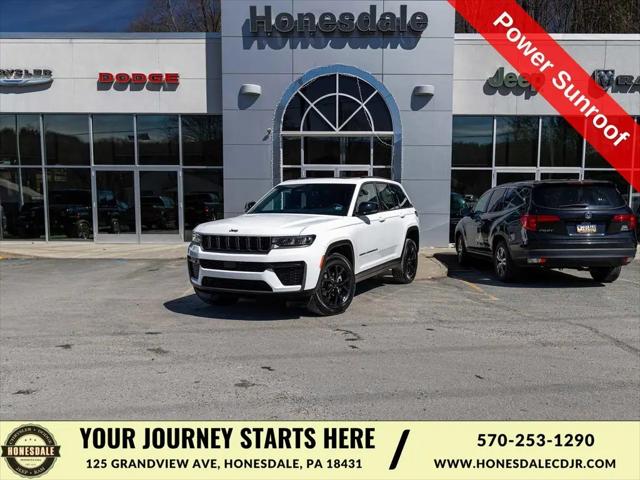2026 Jeep Grand Cherokee Altitude 4x4 for sale in Honesdale, PA
