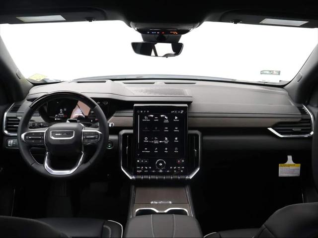 2026 GMC Acadia Denali FWD