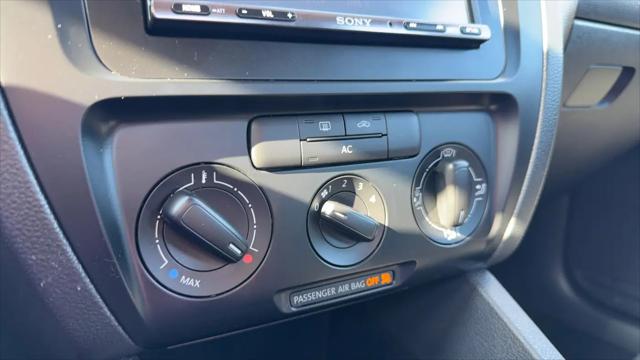 2012 Volkswagen Jetta 2.0L S