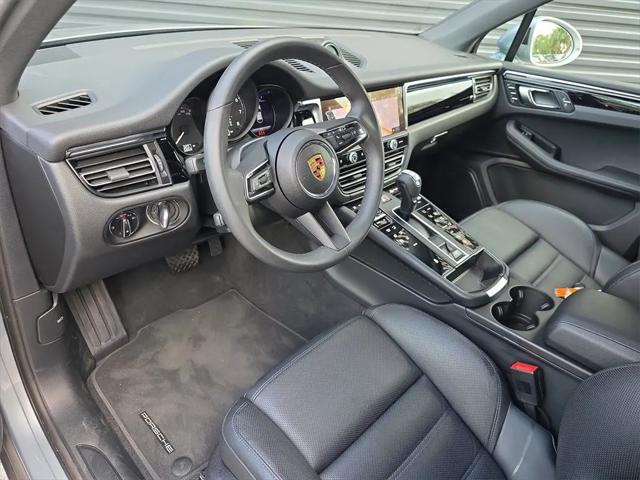2025 Porsche Macan Macan