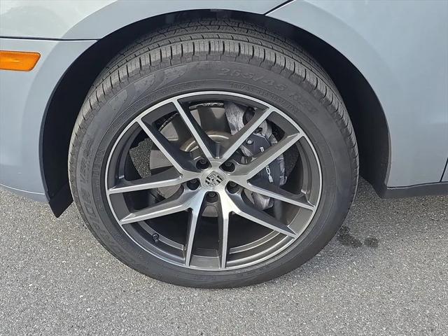 2025 Porsche Macan Macan