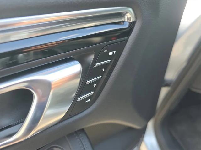 2025 Porsche Macan Macan