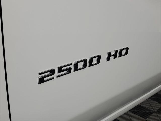 2026 Chevrolet Silverado 2500HD Crew Cab, Long Bed, WT, RWD