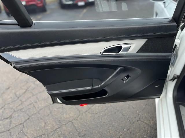2014 Porsche Panamera Turbo Executive