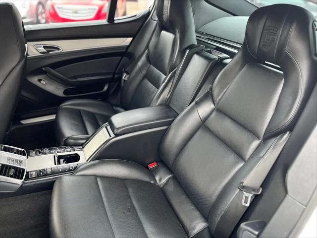 2014 Porsche Panamera Turbo Executive