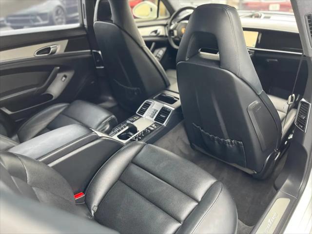 2014 Porsche Panamera Turbo Executive