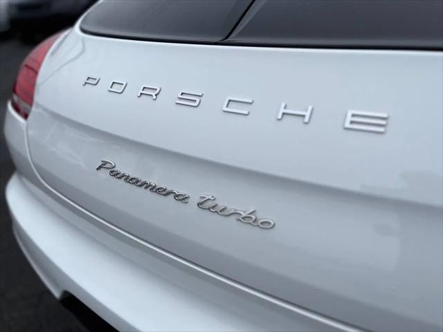 2014 Porsche Panamera Turbo Executive