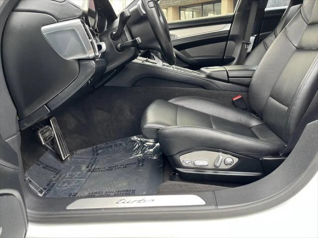 2014 Porsche Panamera Turbo Executive