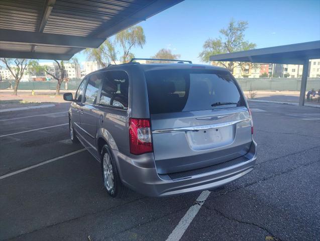 2015 Chrysler Town & Country Touring