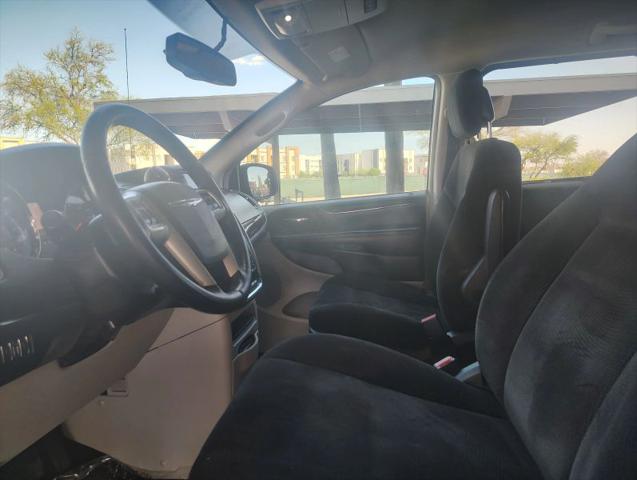 2015 Chrysler Town & Country Touring
