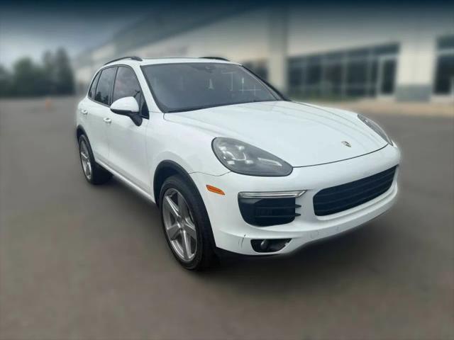 2016 Porsche Cayenne S