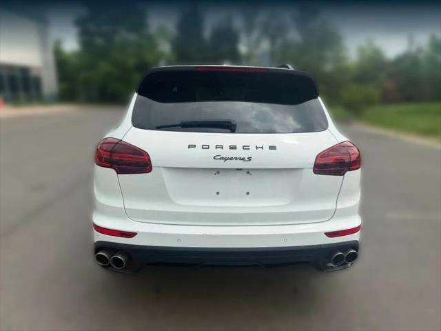 2016 Porsche Cayenne S