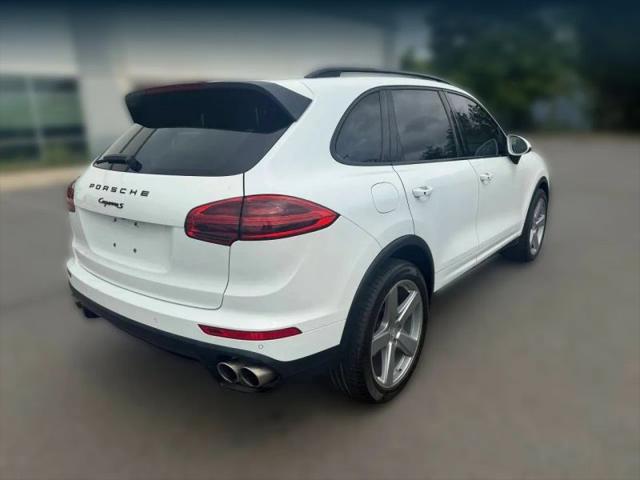2016 Porsche Cayenne S