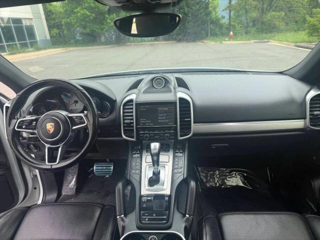 2016 Porsche Cayenne S