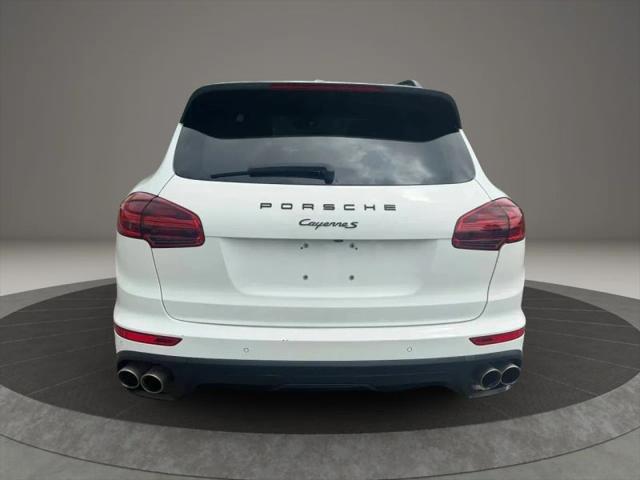 2016 Porsche Cayenne S