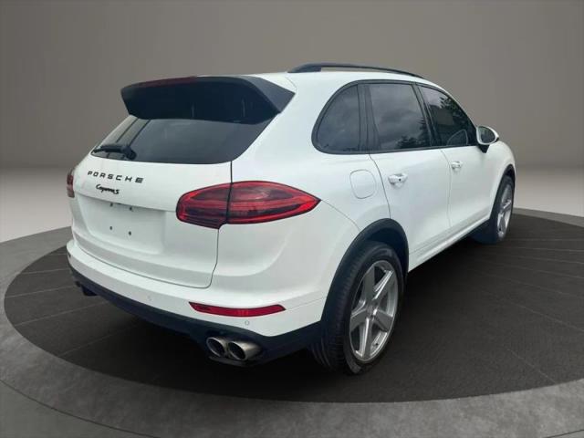 2016 Porsche Cayenne S