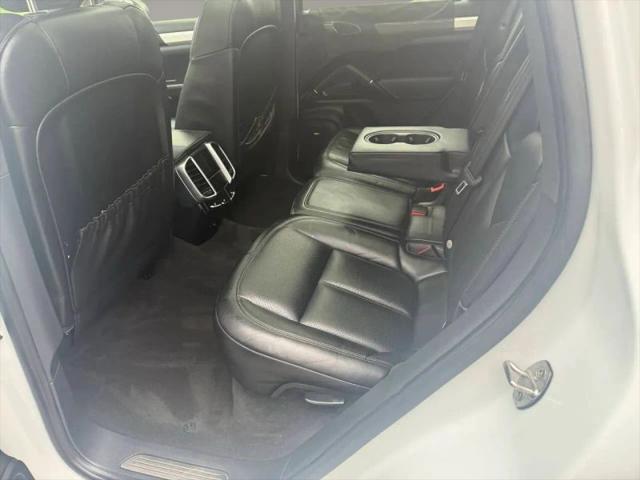 2016 Porsche Cayenne S