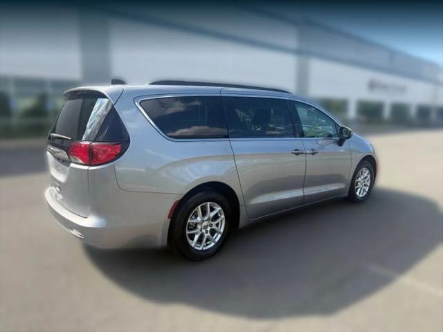 2021 Chrysler Voyager LXI