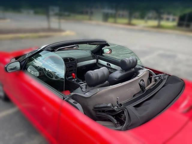 2002 Ford Thunderbird Base