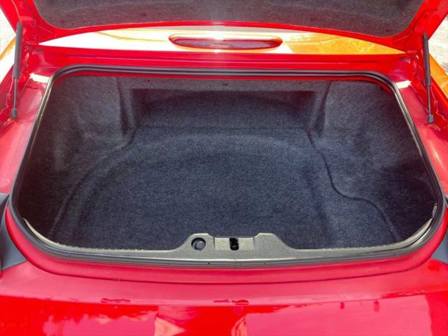 2002 Ford Thunderbird Base