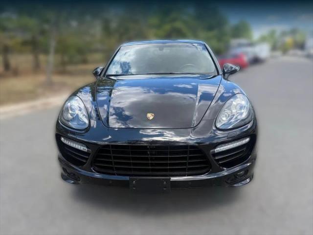 2013 Porsche Cayenne GTS