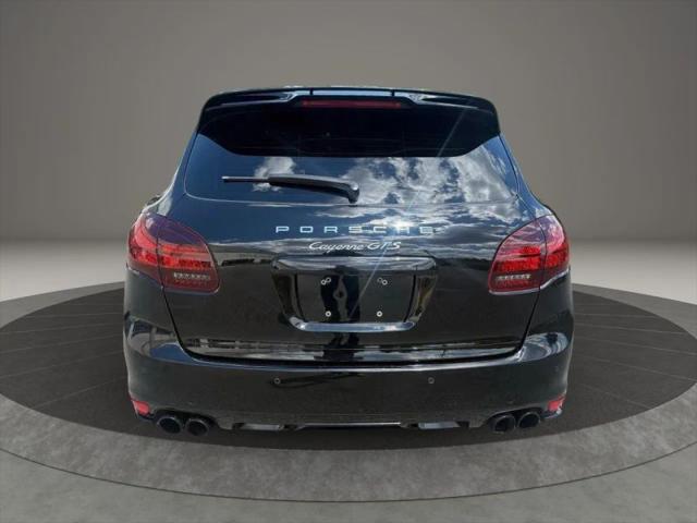 2013 Porsche Cayenne GTS