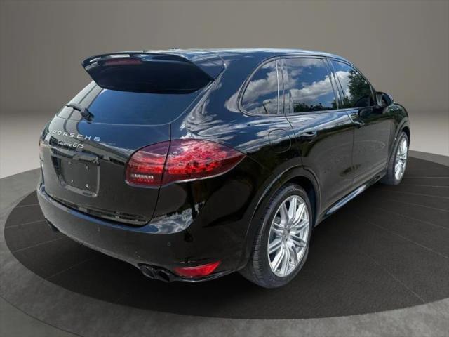 2013 Porsche Cayenne GTS