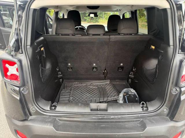 2017 Jeep Renegade Altitude FWD