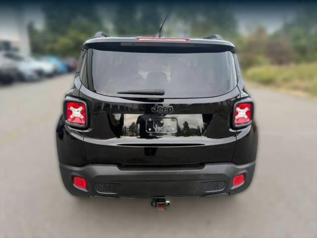 2017 Jeep Renegade Altitude FWD