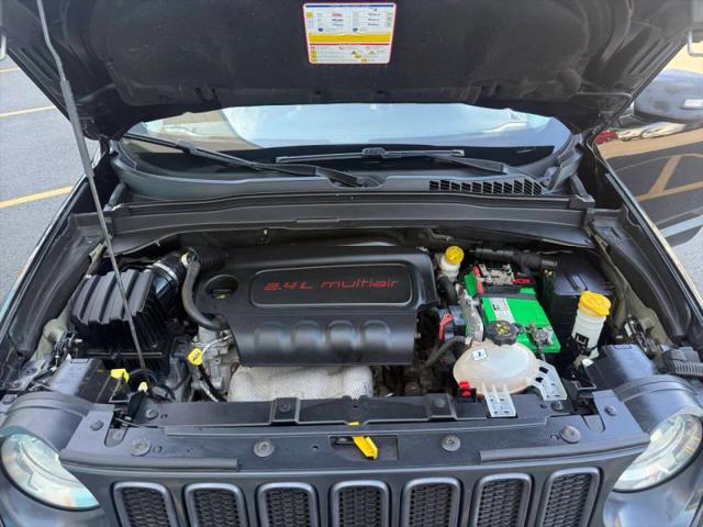 2015 Jeep Renegade Trailhawk