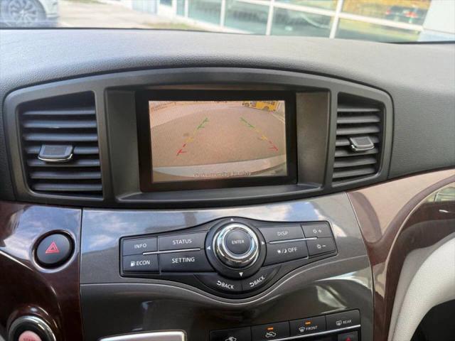 2015 Nissan Quest SV