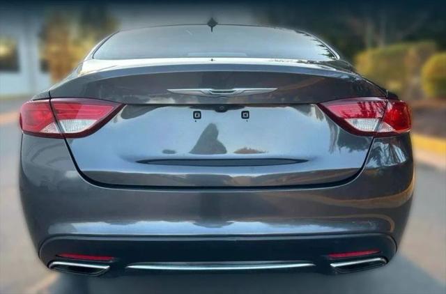 2015 Chrysler 200 C