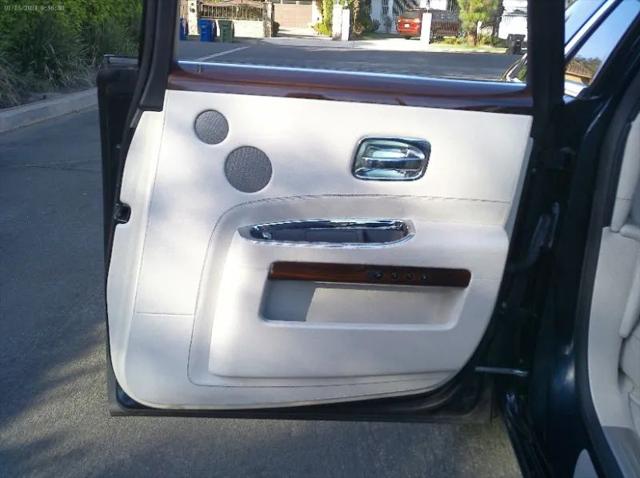 2013 Rolls-Royce Ghost Base