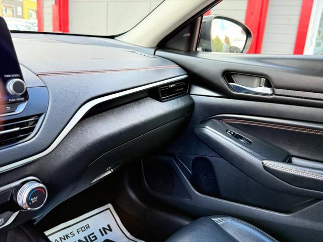 2021 Nissan Altima SR FWD