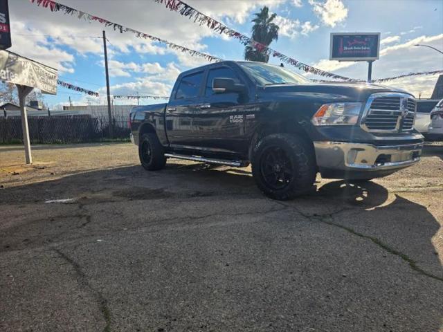 2017 Ram 1500 Big Horn Crew Cab 4x4 57 Box