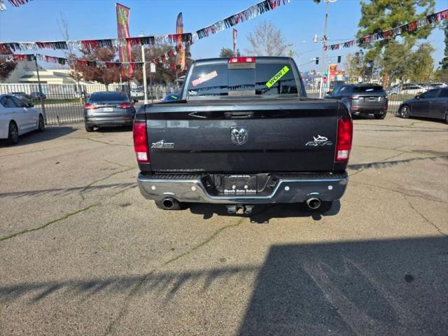 2017 Ram 1500 Big Horn Crew Cab 4x4 57 Box