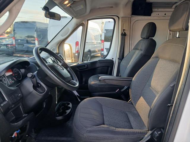 2017 Ram ProMaster Cargo Van Low Roof 136" WB
