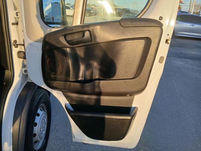 2017 Ram ProMaster Cargo Van Low Roof 136" WB