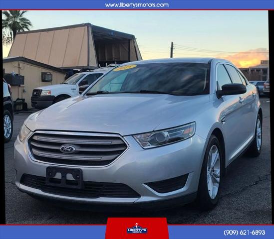 2015 Ford Taurus SE