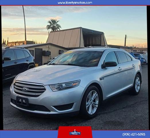 2015 Ford Taurus SE