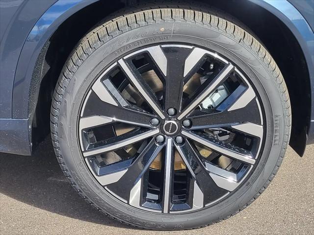 2026 Volvo XC90 Plug-In Hybrid Ultra, T8 AWD, Electric/Gasoline, Bright, 7 Seats