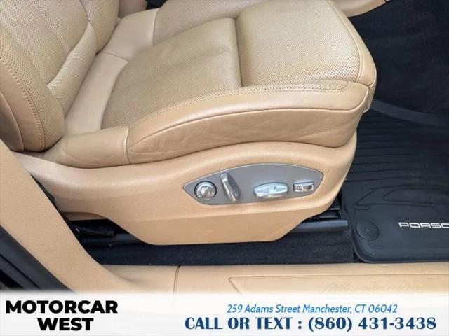 2018 Porsche Macan Base
