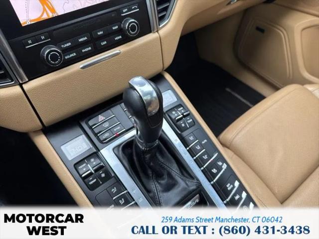 2018 Porsche Macan Base