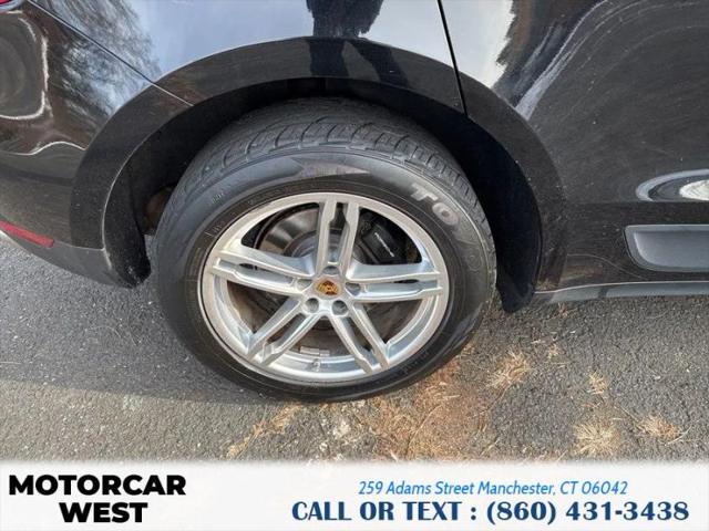 2018 Porsche Macan Base