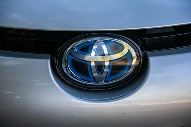 2018 Toyota Mirai Base