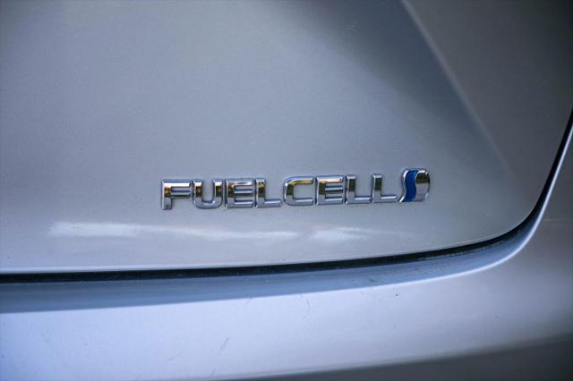 2018 Toyota Mirai Base